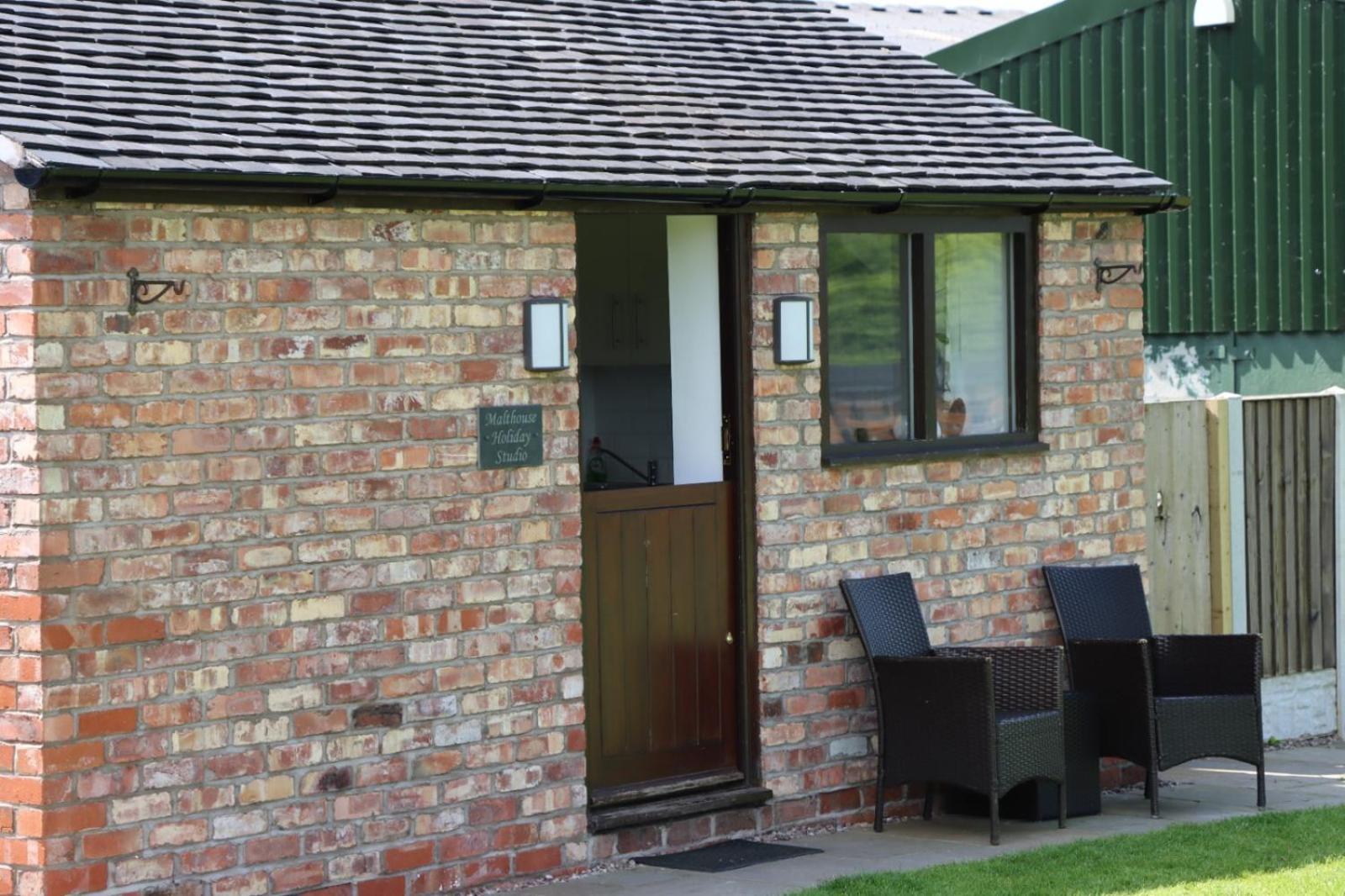 Malthouse Farm Cottage Studio Dilhorne Екстер'єр фото